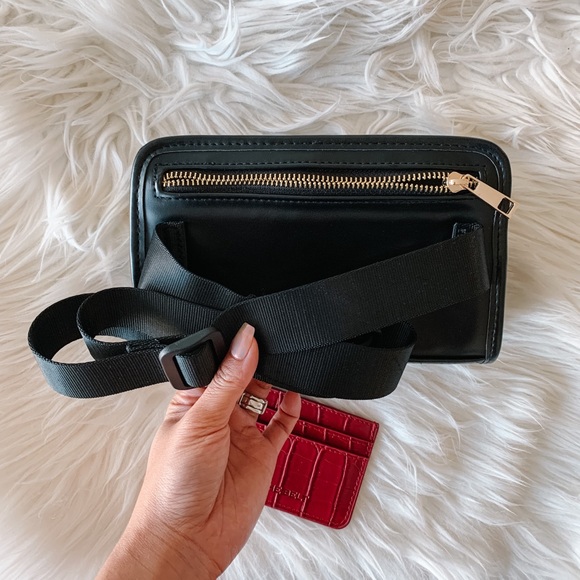 Amanda Uprichard: Belt Bag - Picture 3 of 8